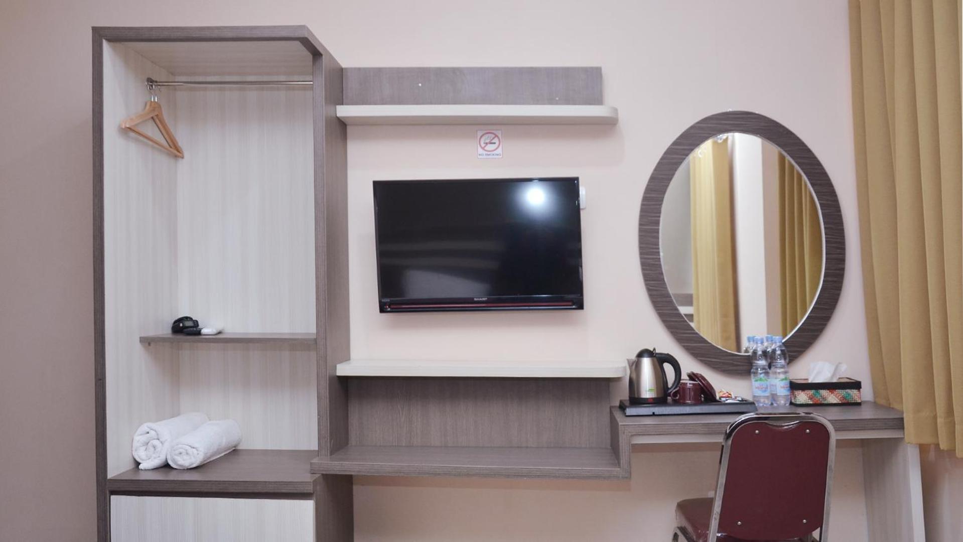 Gaia Asri Hotel Pamanukan Hilir Quarto foto